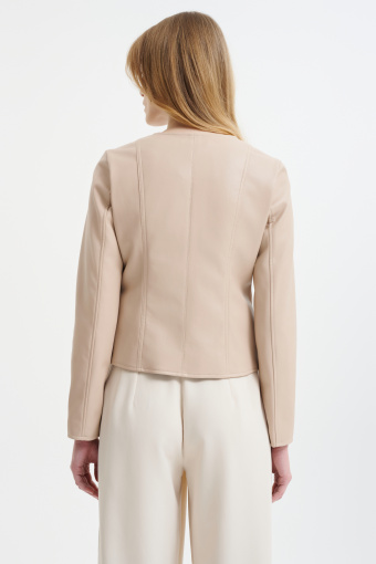 Casualowa kurtka w kolorze kremowym 