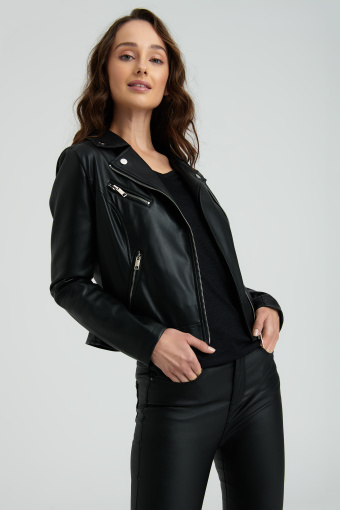 Czarna ramoneska z ekoskóry, dekoracyjne zamki