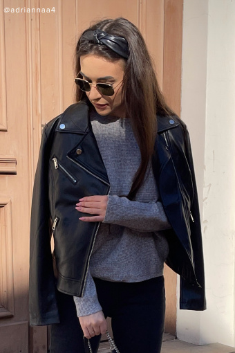 Czarna ramoneska z ekoskóry, dekoracyjne zamki