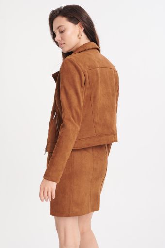 Zamszowa ramoneska z asymetrycznym zamkiem