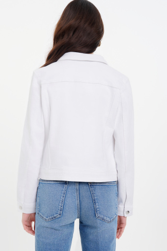 Jeansowa kurtka w białym kolorze Jeansowa kurtka w białym kolorze
