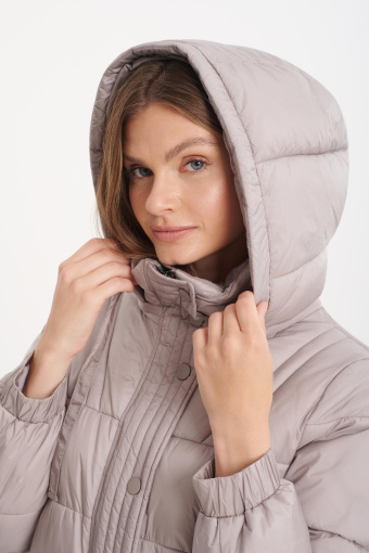 Kurtka pikowana z kapturem, jasny beż