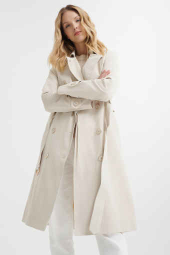 Klasyczny trencz w kolorze kremowym 