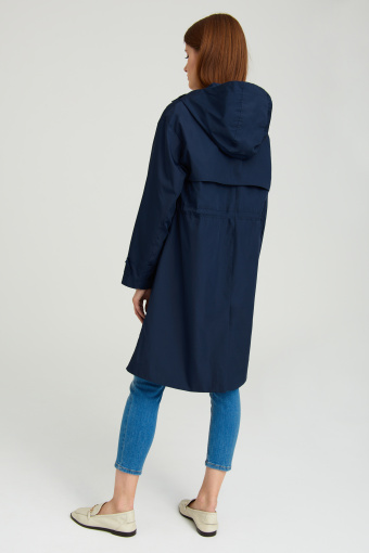 Granatowy płaszcz z kapturem
