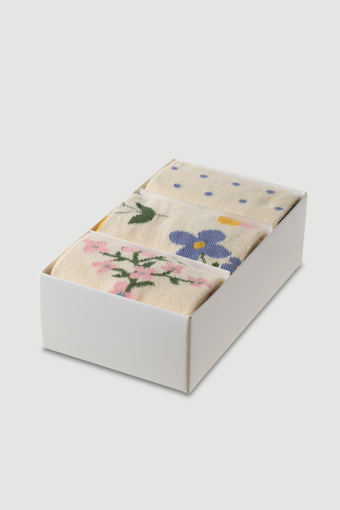 Zestaw kolorowych skarpet