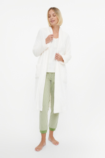 Gładki biały szlafrok