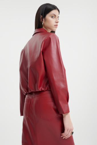 Ołówkowa spódnica w kolorze bordo