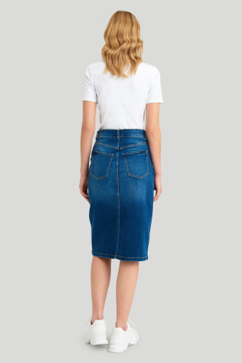 Denimowa spódnica z przetarciami