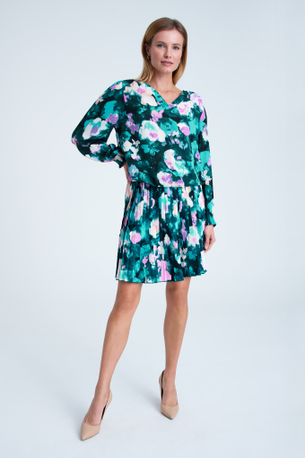 Krótka plisowana spódnica w kwiaty