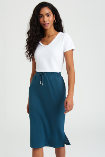 Turkusowa spódnica z dzianiny