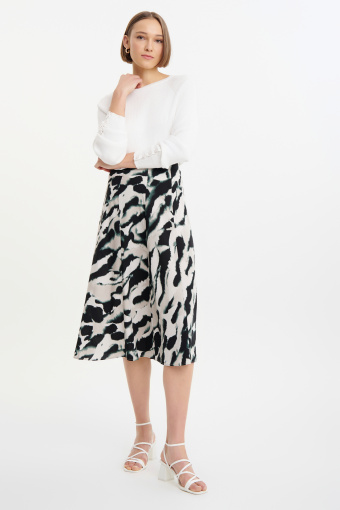 Stylowa biało-czarna spódnica midi