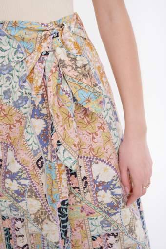 Beżowa spódnica z nadrukiem midi Beżowa spódnica z nadrukiem midi