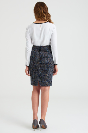 Ciepła ołówkowa spódnica