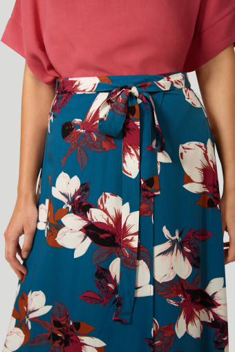 Wiskozowa spódnica z nadrukiem