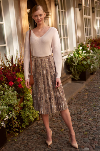 Plisowana spódnica z nadrukiem imitującym skórę węża, beżowa