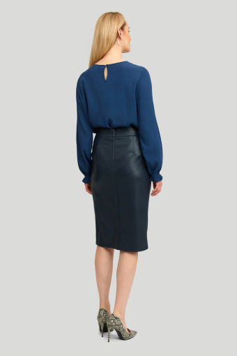 Ołówkowa spódnica z eko skóry, granatowa