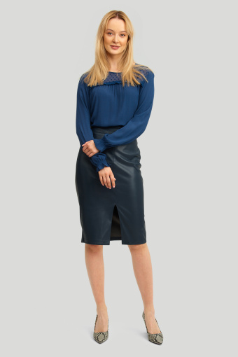 Ołówkowa spódnica z eko skóry, granatowa