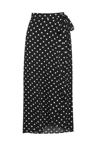 Czarna, zakładana spódnica w grochy