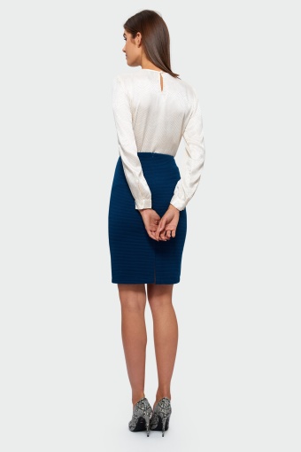 Dopasowana spódnica dzianinowa