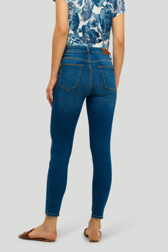 Klasyczne, granatowe jeans'y skinny Klasyczne, granatowe jeans'y skinny