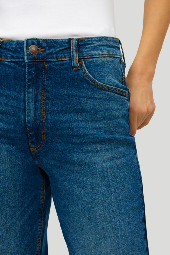 Luźne jeans'y typu mom fit, granatowe Luźne jeans'y typu mom fit, granatowe