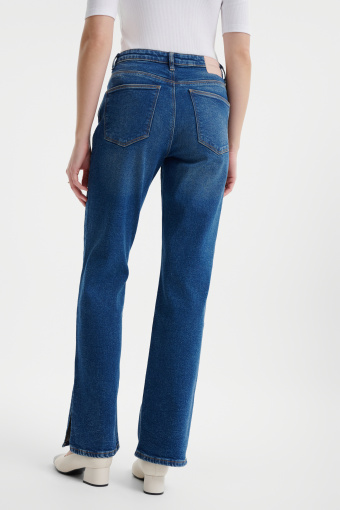 Granatowe jeansy straight leg z rozcięciami