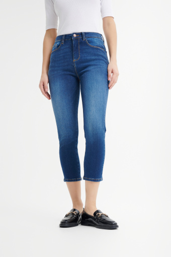 Spodnie typu skinny z ciemnego denimu 