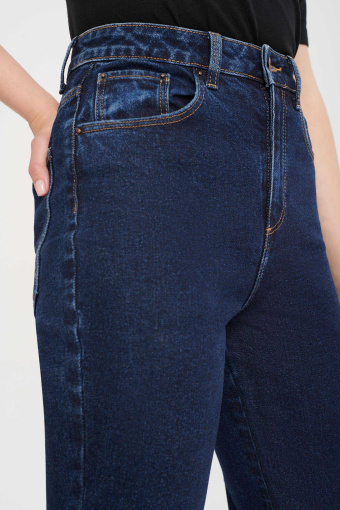Ciemnogranatowe mom jeans Ciemnogranatowe mom jeans