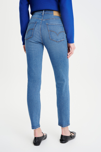 Spodnie jeansowe z przetarciami