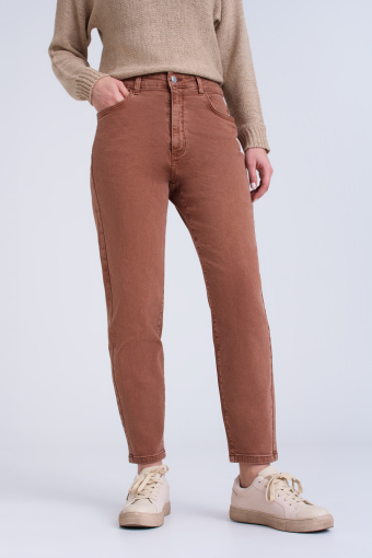Jeansy mom fit w kolorze karmelowym Jeansy mom fit w kolorze karmelowym