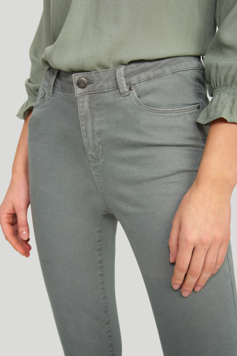 Bawełniane, dopasowane spodnie