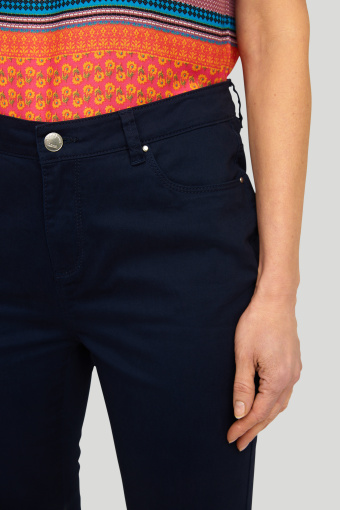 Denimowe, dopasowane spodnie