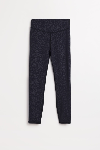 Czarne legginsy z nadrukiem w panterkę