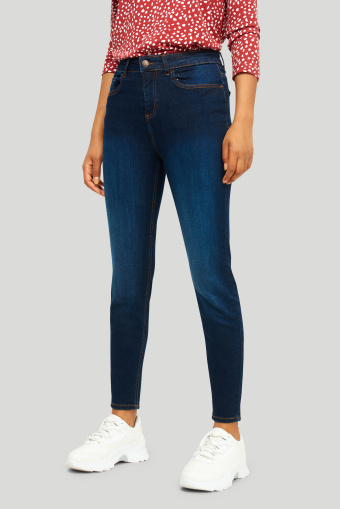 Elastyczne, granatowe jeansy o kroju slim-fit Elastyczne, granatowe jeansy o kroju slim-fit