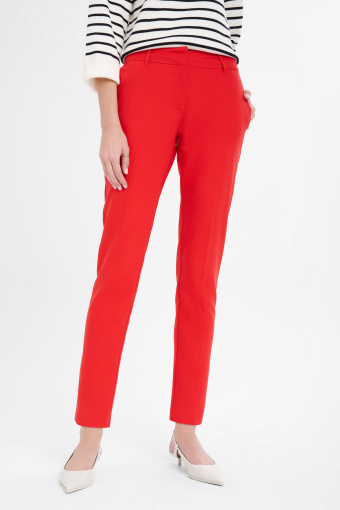 Stylowe, czerwone cygaretki