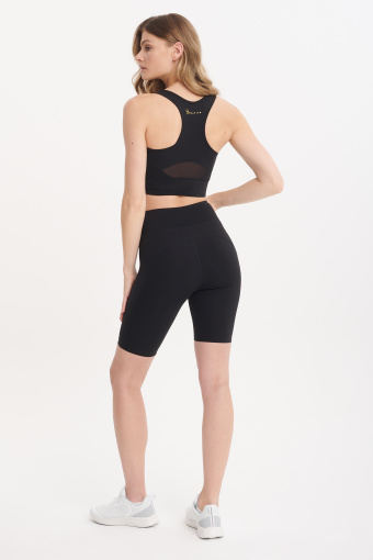 Czarne legginsy typu kolarki