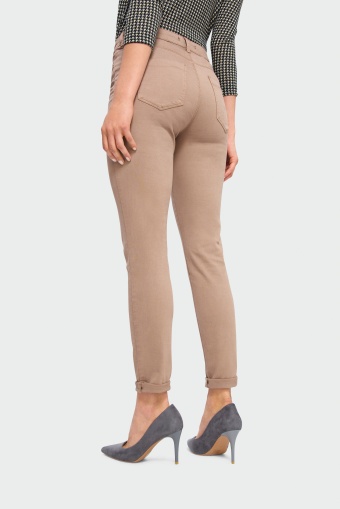 Spodnie z dopasowaną nogawką