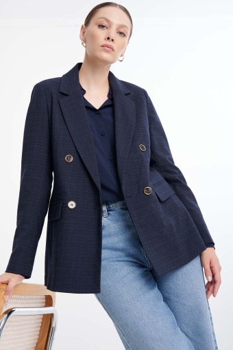 Ciemnogranatowe cygaretki w kratkę