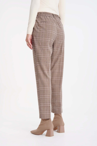 Ziemiste spodnie w kratę