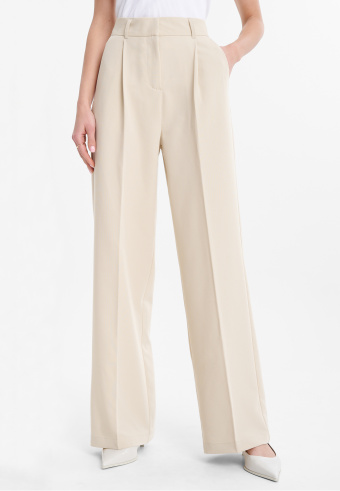 Uniwersalne spodnie w beżowym kolorze