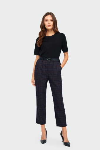 Spodnie z zakładkami w kratę