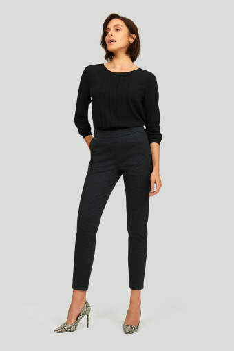 Klasyczne cygaretki, nadruk w drobną kratkę