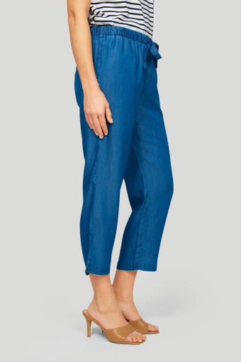 Luźne spodnie z lyocell'u  z gumką w talii z troczkami