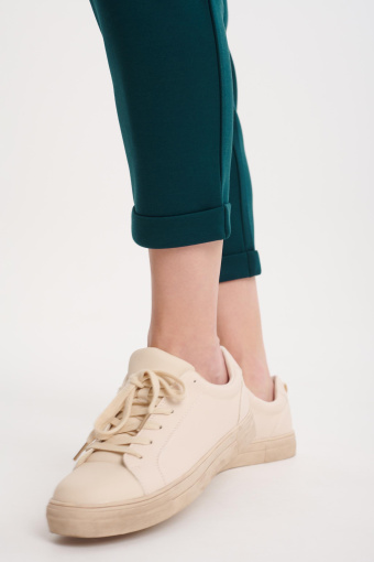 Ciemnozielone, dresowe spodnie