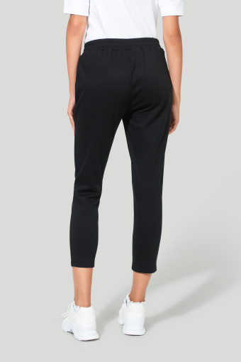 Dresowe spodnie z dodatkiem włókien ekologicznych, czarne