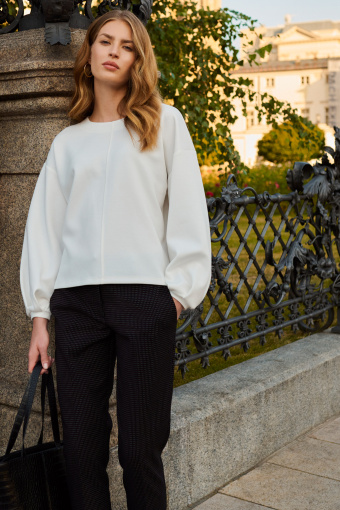 Eleganckie, czarne cygaretki w kropeczki