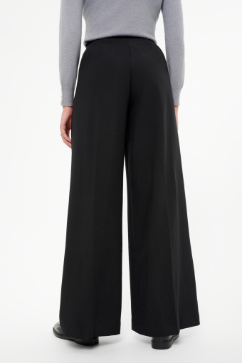 Czarne spodnie wide leg Czarne spodnie wide leg
