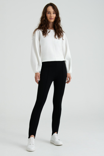 Komfortowe legginsy z zapiętkiem, czarne