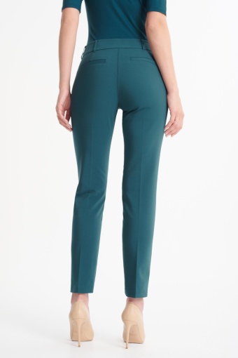 Ciemnozielone, klasyczne cygaretki