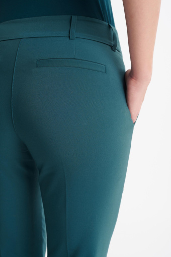 Ciemnozielone, klasyczne cygaretki